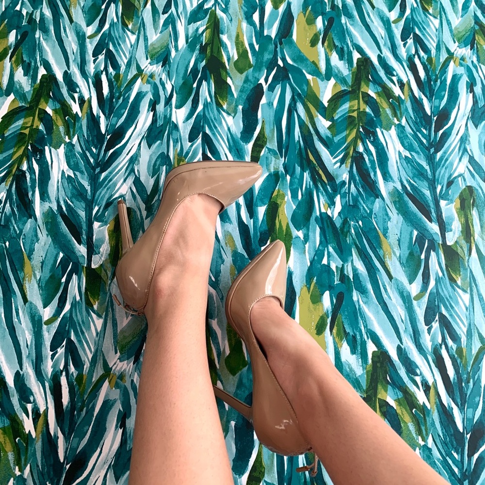 PATENT NUDE HIGH HEELS